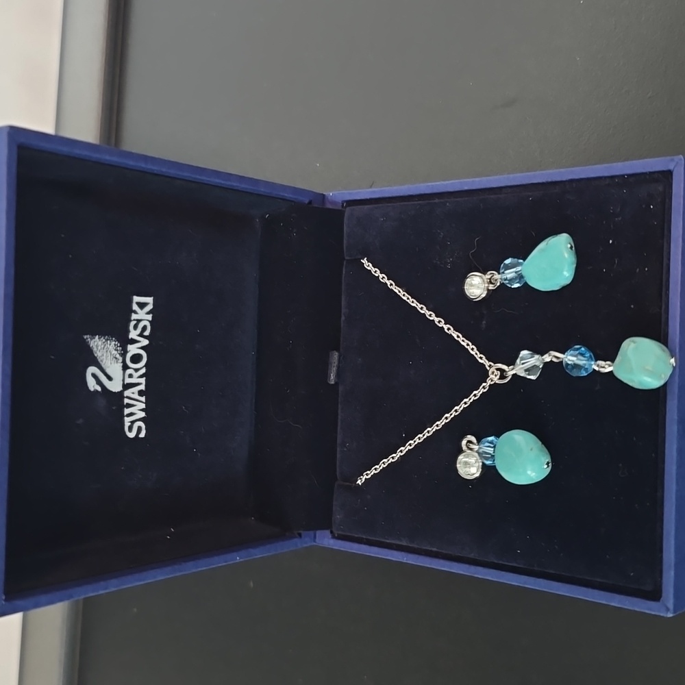 Swarovski Blue and Silver Necklace with Crystal Elements